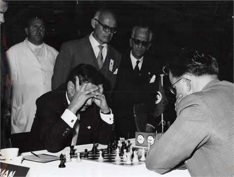 Ludek Pachman - Khelil Lagha